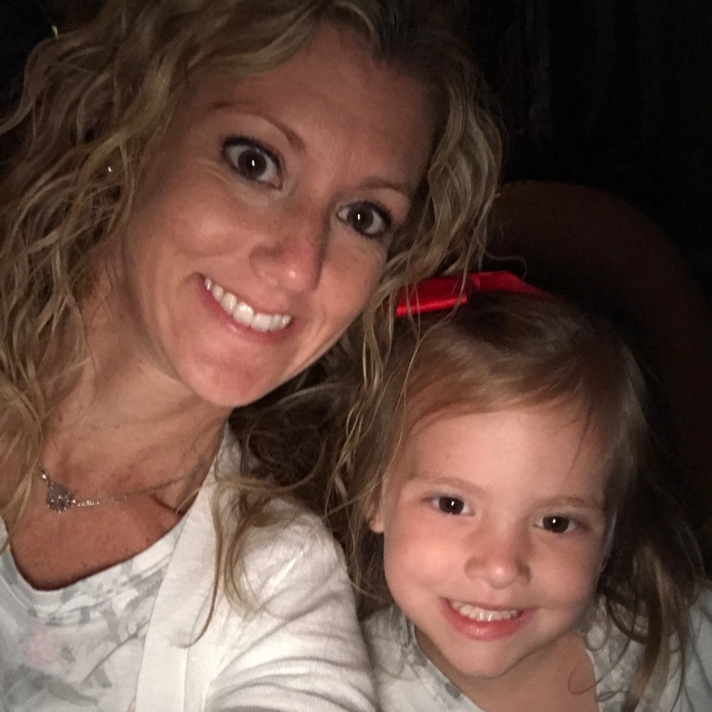 Meet your Posher, Dana